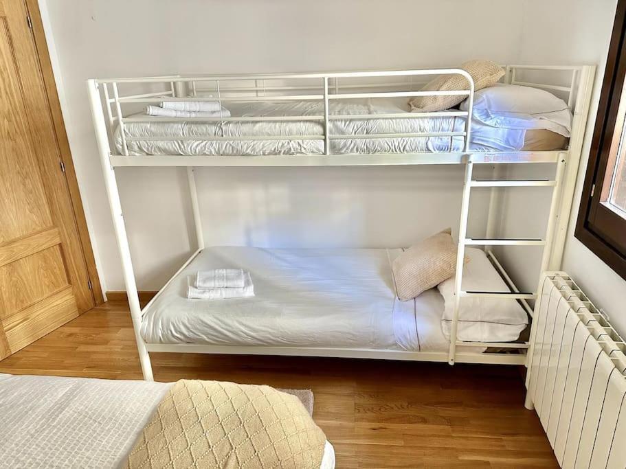 Duplex En Sallent de Gállego Exteriör bild